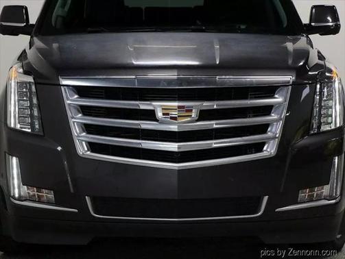 2017 Cadillac Escalade Sport