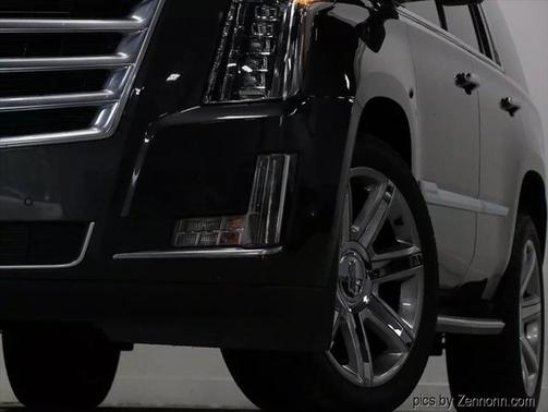 2017 Cadillac Escalade Sport