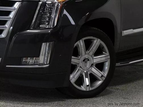 2017 Cadillac Escalade Sport