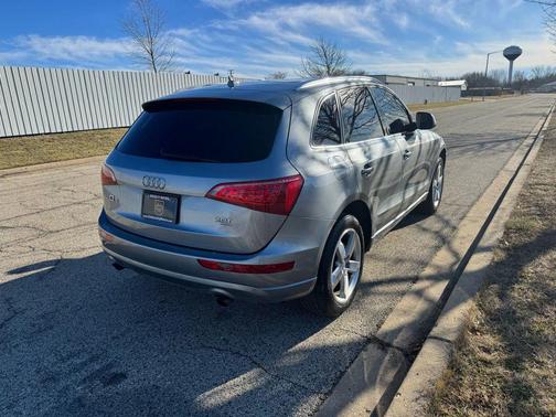 2011 Audi Q5 Premium Plus