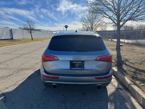 2011 Audi Q5 Premium Plus