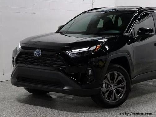 2024 Toyota RAV4 Hybrid XLE Premium