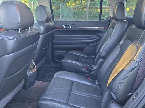 2011 Lincoln MKT EcoBoost