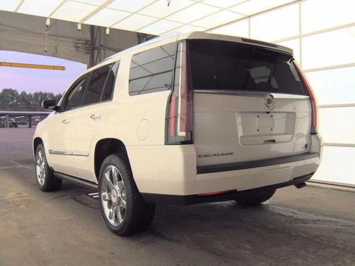 2015 Cadillac Escalade Premium