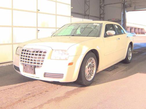 2005 Chrysler 300 Base