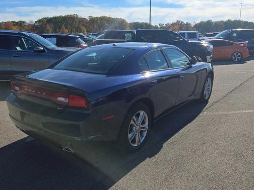 2014 Dodge Charger SXT