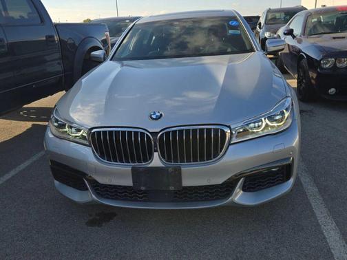 2016 BMW 750 i xDrive