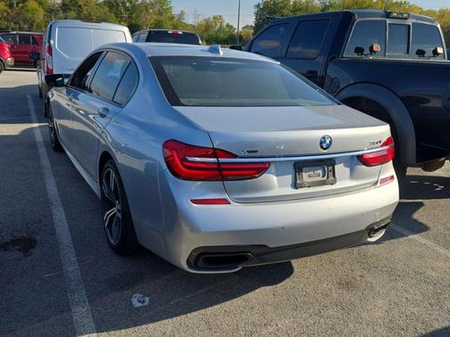2016 BMW 750 i xDrive