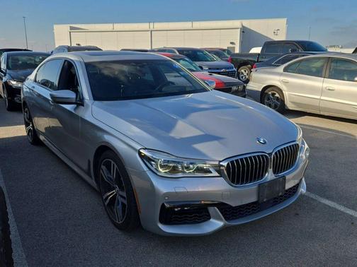 2016 BMW 750 i xDrive