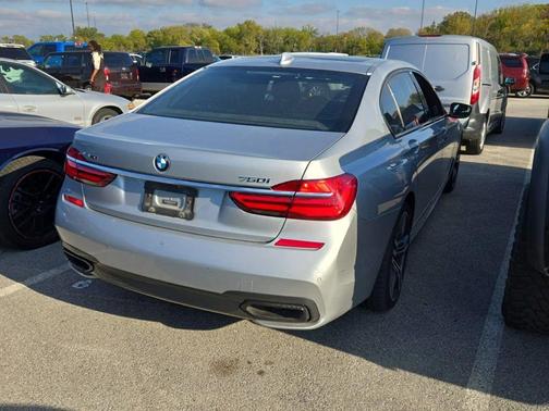 2016 BMW 750 i xDrive