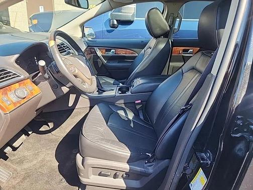 2013 Lincoln MKX Base