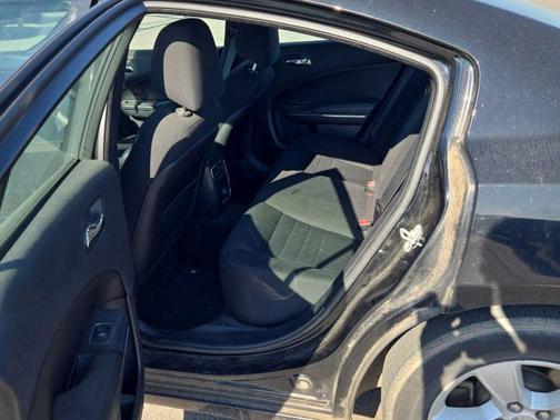 2013 Dodge Charger SE