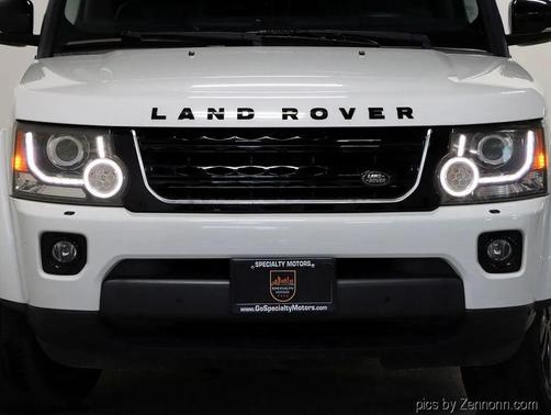 2014 Land Rover LR4 Base