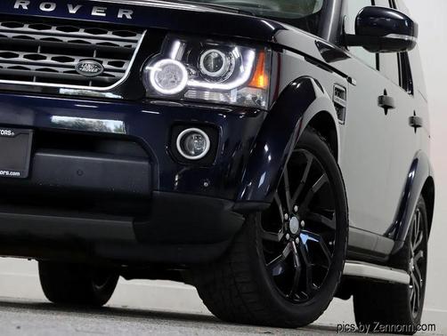 2016 Land Rover LR4 Base