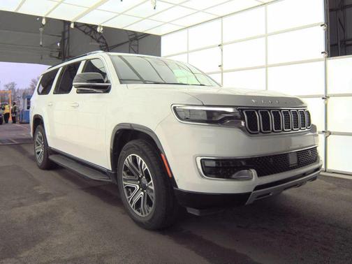 2023 Jeep Wagoneer L Series II 4x4