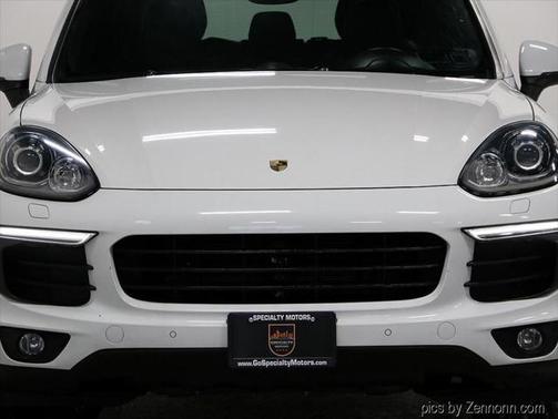 2017 Porsche Cayenne Platinum Edition