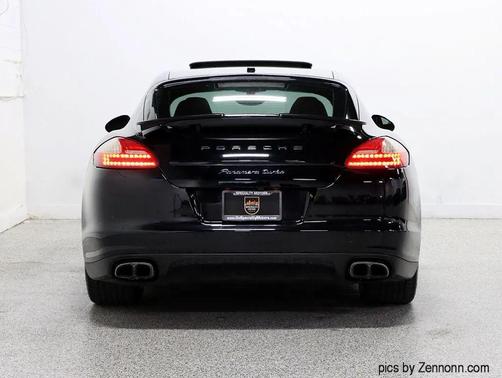 2012 Porsche Panamera Turbo S