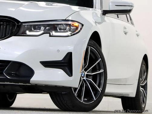 2019 BMW 330 xDrive