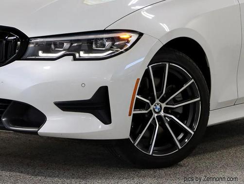 2019 BMW 330 xDrive