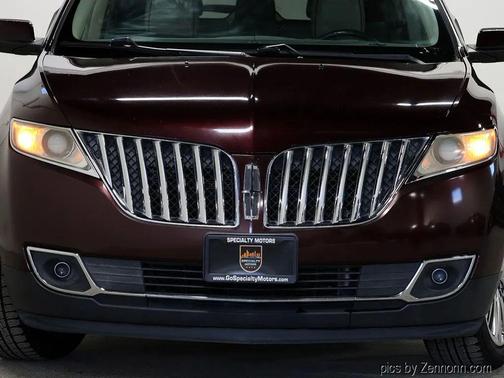 2011 Lincoln MKX Base