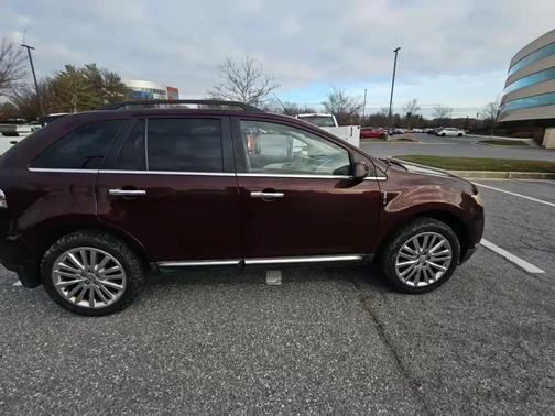 2011 Lincoln MKX Base