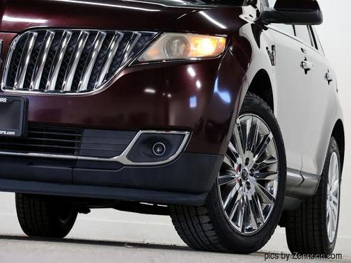 2011 Lincoln MKX Base