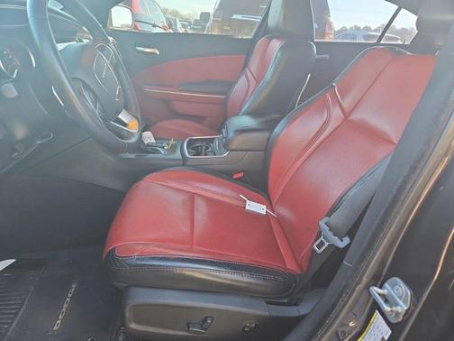 2017 Dodge Charger R/T