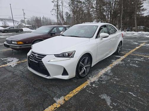 2018 Lexus IS 300 Base