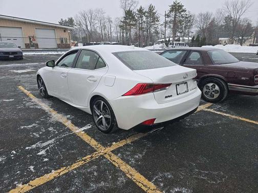 2018 Lexus IS 300 Base