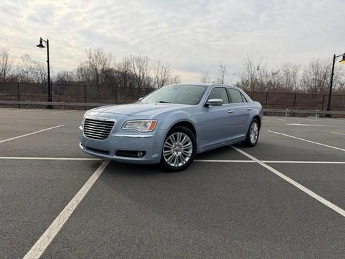 2012 Chrysler 300 S