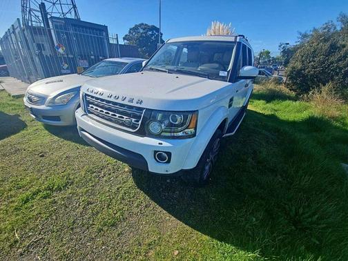 2016 Land Rover LR4 Base