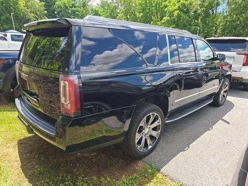 2018 GMC Yukon XL SLT