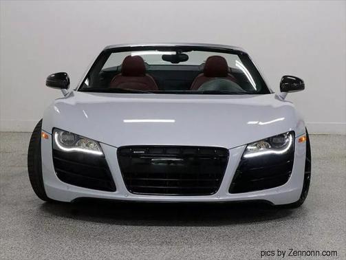 2011 Audi R8 5.2 quattro Spyder