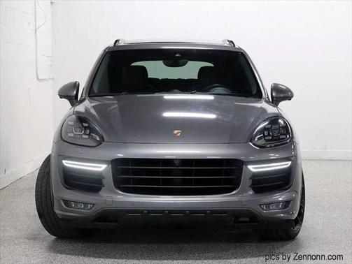 2018 Porsche Cayenne Turbo