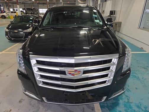 2015 Cadillac Escalade Luxury