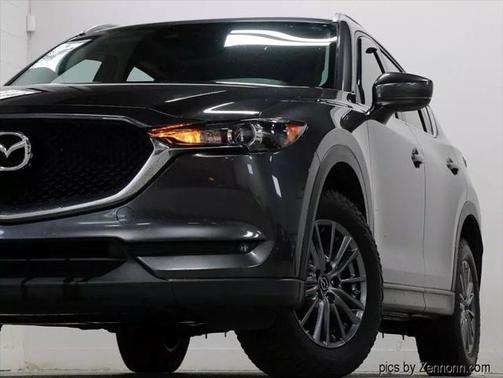 2017 Mazda CX-5 Sport