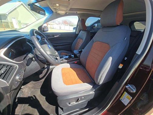 Burgundy Velvet Metallic Tinted Clearcoat 2018 Ford Edge SEL