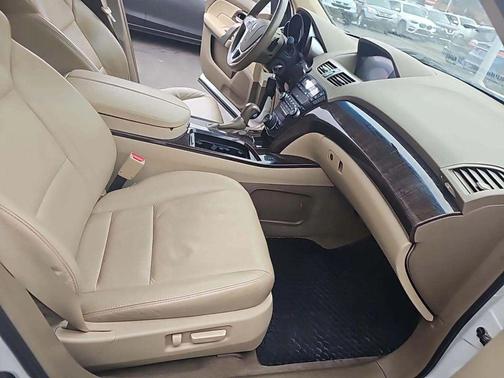 2013 Acura MDX 3.7L Technology