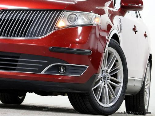 Ruby Red Metallic Tinted Clearcoat 2014 Lincoln MKT EcoBoost