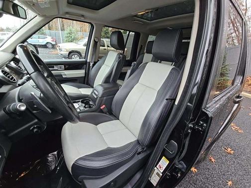 2014 Land Rover LR4 Base