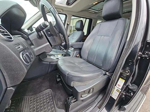 2016 Land Rover LR4 Base