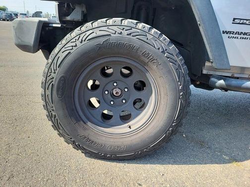 2013 Jeep Wrangler Unlimited Sport