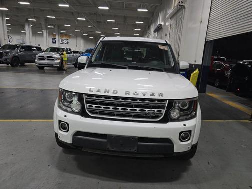 2016 Land Rover LR4 Base