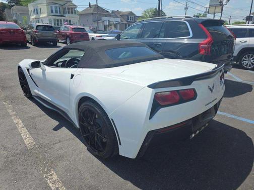 Arctic White 2015 Chevrolet Corvette Stingray