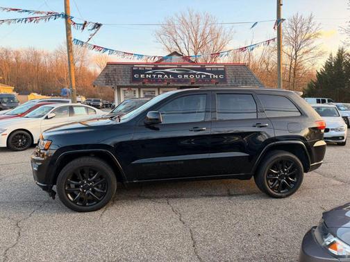 2019 Jeep Grand Cherokee Altitude