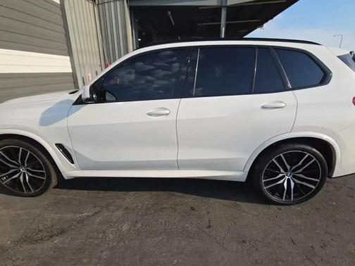 2019 BMW X5 xDrive50i