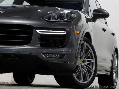 2018 Porsche Cayenne GTS