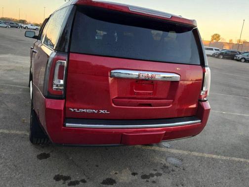 2015 GMC Yukon XL 1500 Denali