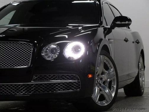 2014 Bentley Flying Spur Base
