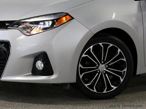 Classic Silver Metallic 2016 Toyota Corolla S Plus
